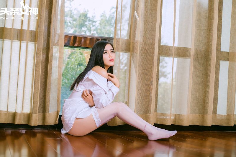图片[2]-[Toutiaogirls] 2016.10.04 闺房白衬衫 灵儿-芒果图库