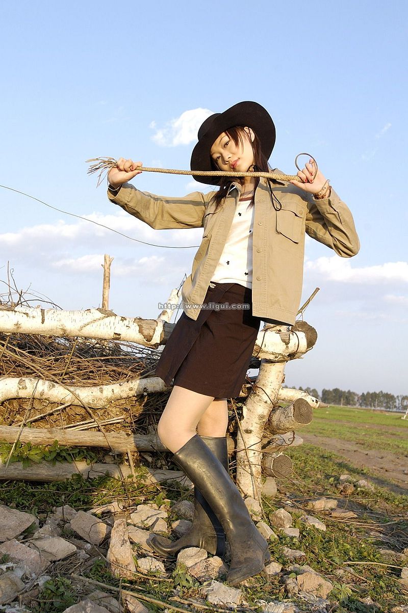 [Ligui丽柜美腿]2005.11.23-芒果图库