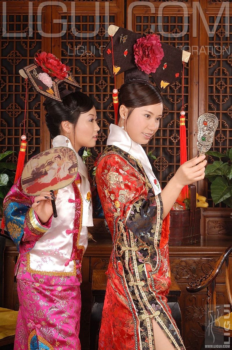 图片[2]-[Ligui丽柜美腿]2007.09.23 小璐璐 玲玲之中秋节快乐-芒果图库