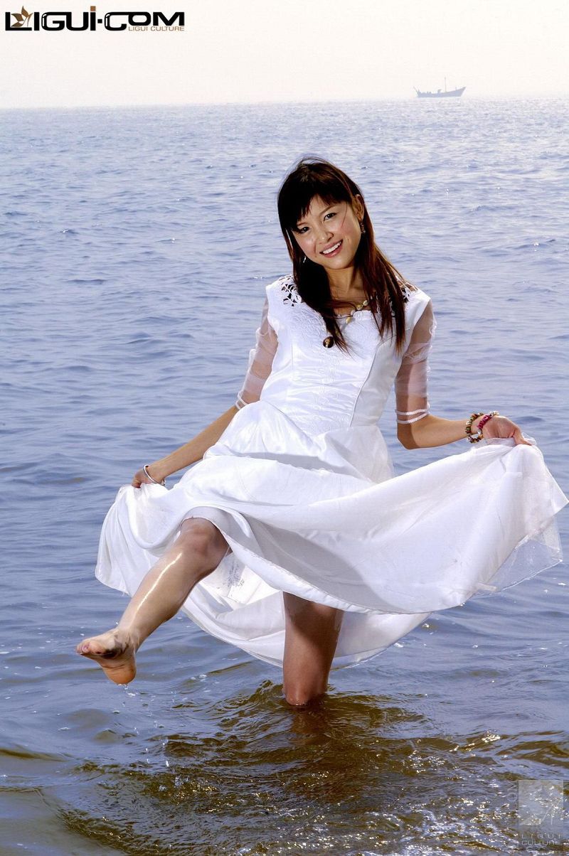 图片[4]-[Ligui丽柜美腿]2008.05.08 菲儿 出海旅行的最大收获—丝袜版白雪公主-芒果图库