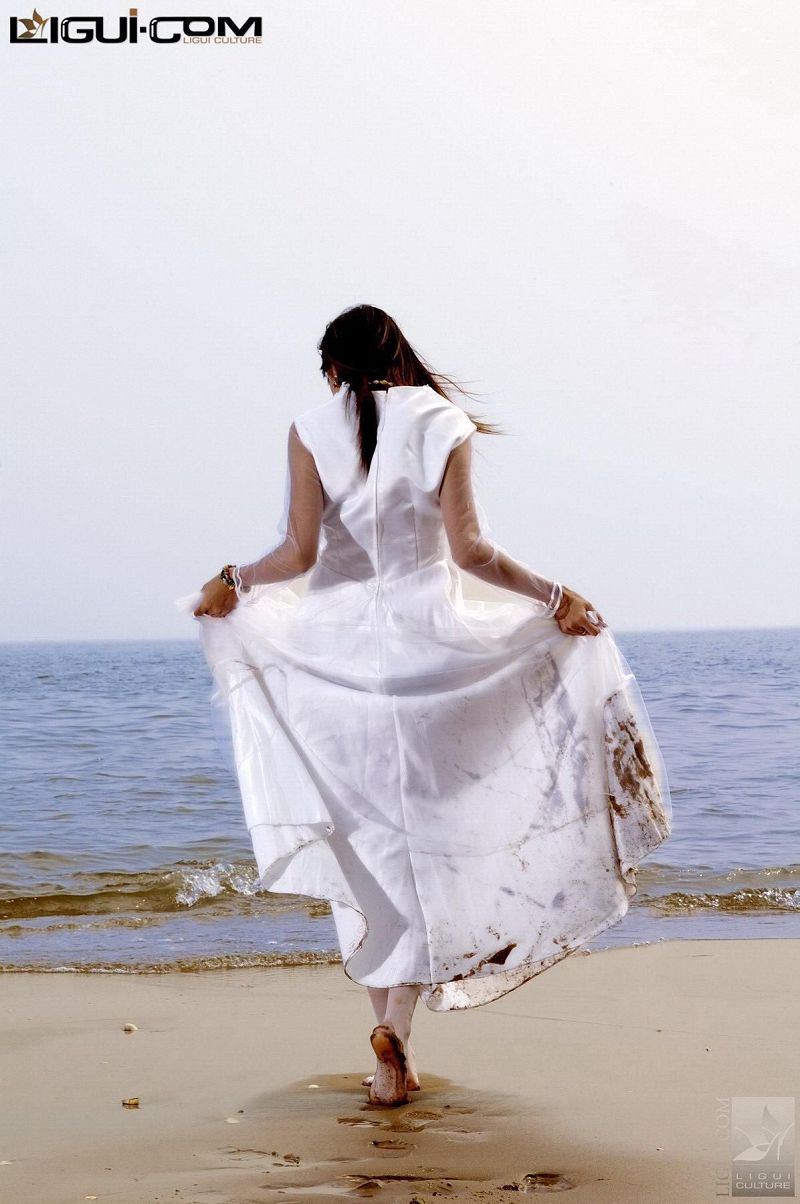 [Ligui丽柜美腿]2008.05.08 菲儿 出海旅行的最大收获—丝袜版白雪公主-芒果图库