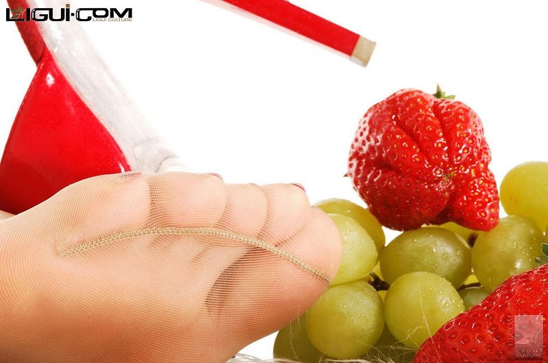 图片[3]-[Ligui丽柜美腿]2008.06.22 雯雯 秀脚可餐-芒果图库