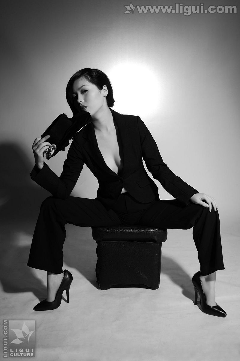 图片[3]-[Ligui丽柜美腿]2009.01.28 双面伊人从美足到丝袜的蜕变 MODEL 慕子-芒果图库