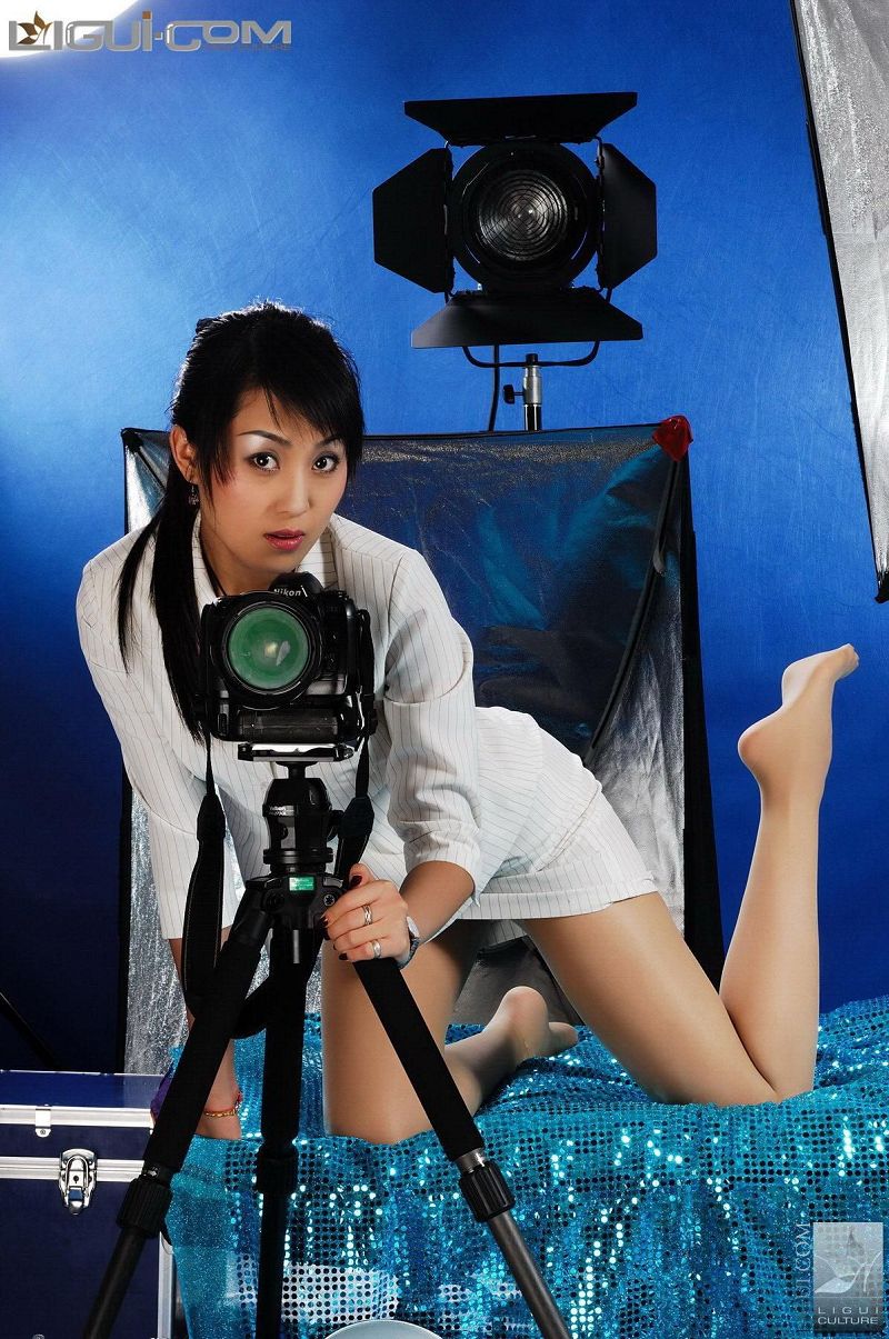 图片[4]-[Ligui丽柜美腿]2009.04.15琳達燃情丝袜玉足是聚光灯永恒的焦点-芒果图库