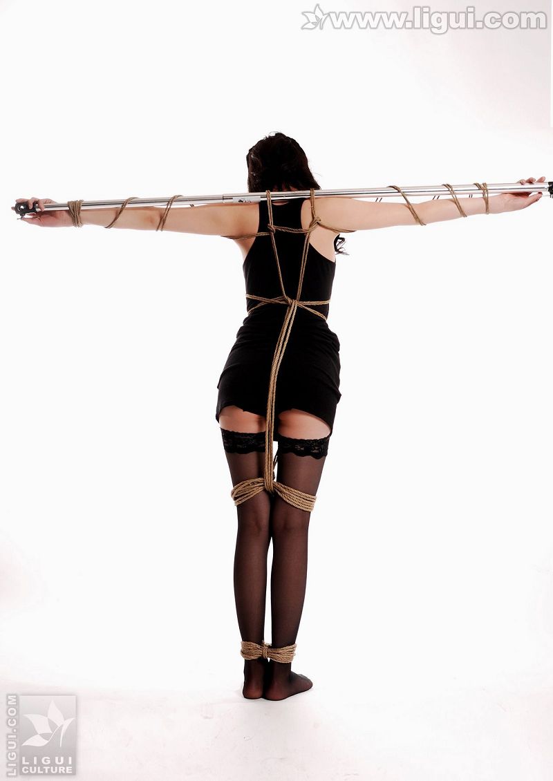 [Ligui丽柜美腿]2009.04.24 冷艳摄魂的丝袜捆绑 Model 尤丽-芒果图库