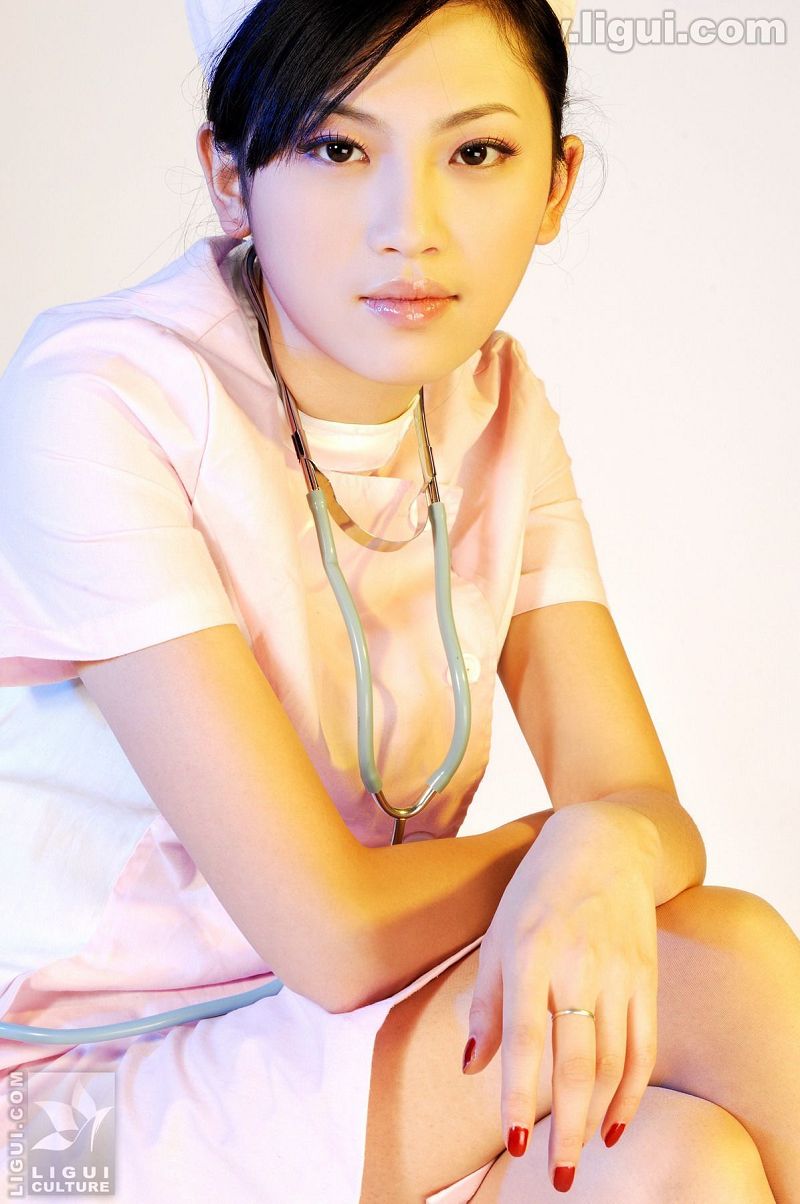 图片[3]-[Ligui丽柜美腿]2010.02.05 完美的护士情节 model 左左-芒果图库