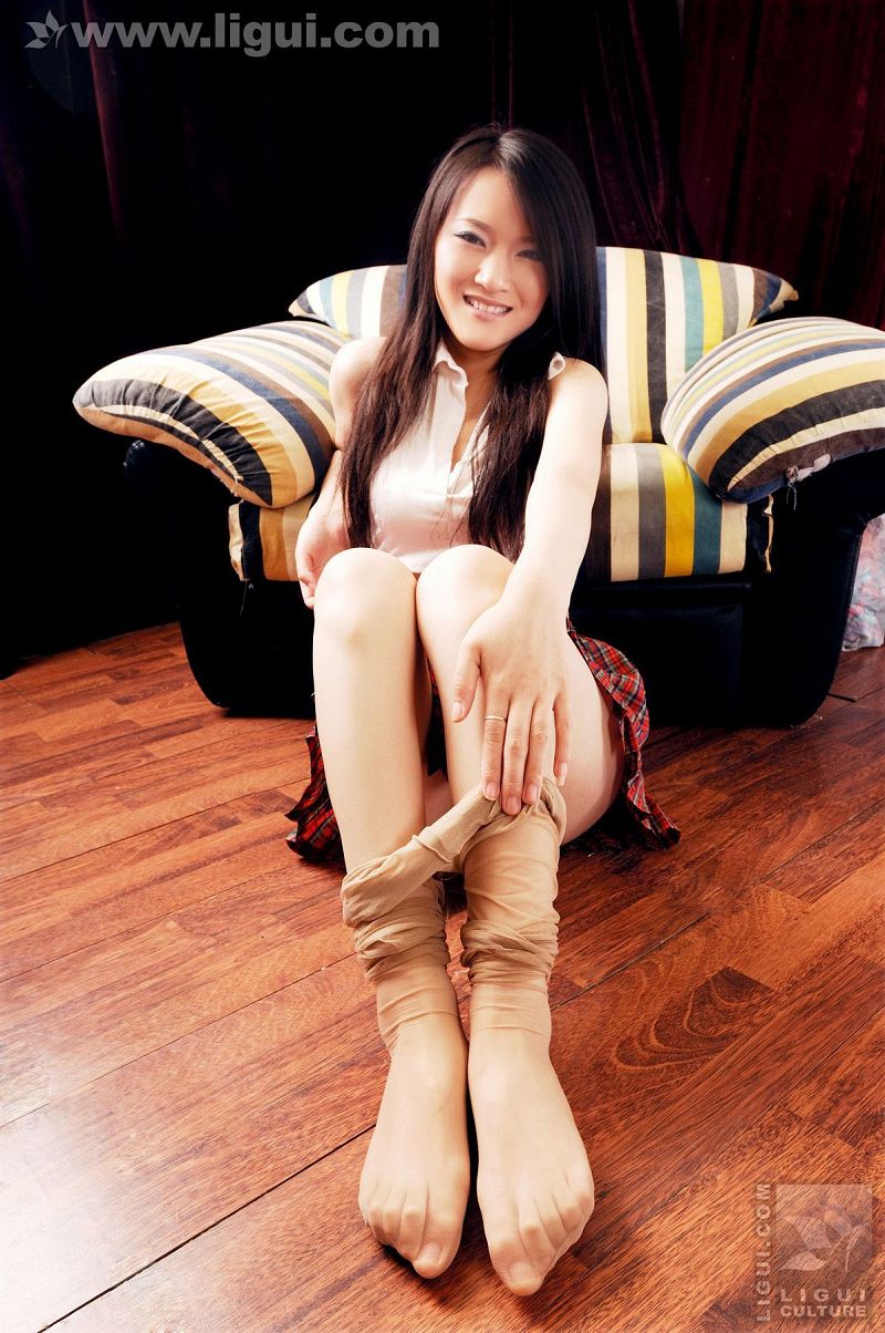 图片[3]-[Ligui丽柜美腿]2010.07.06 甜美可爱的绚烂展示 model 文婷-芒果图库