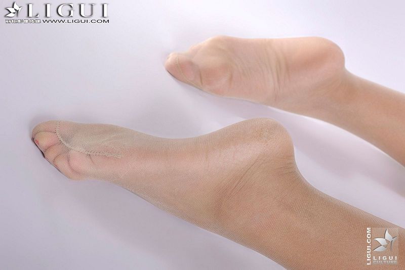 图片[5]-[Ligui丽柜美腿]2011.12.16 红色水手服田甜 下 model 田甜-芒果图库