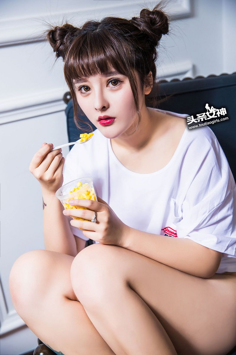 [Toutiaogirls] 2017.04.04 头条普通会员福利 乳神特刊 杨漫妮-芒果图库