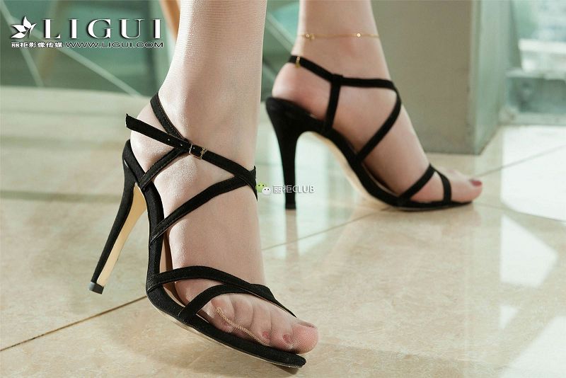 图片[5]-[Ligui丽柜美腿]2018.08.22 网络丽人 Model 萌萌-芒果图库