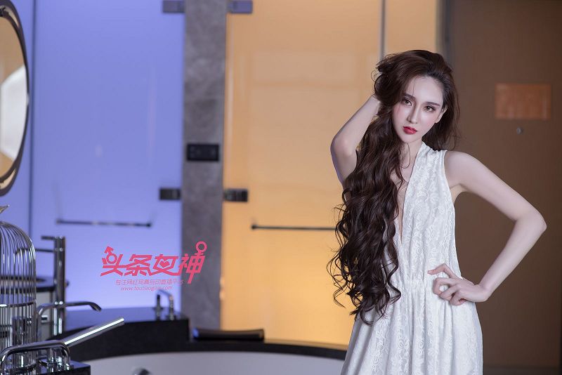 [Toutiaogirls] 2017.09.22 公主驾到 阿依努尔瓦娅-芒果图库