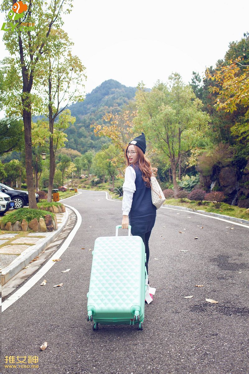 图片[5]-[TGOD写真] 2014.12.17《跟着女神度周末 第17期》伊伊木兰天池-芒果图库