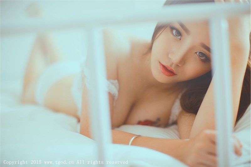 图片[8]-[TGOD写真] 2015.12.04 白衣露胸 程彤颜-芒果图库