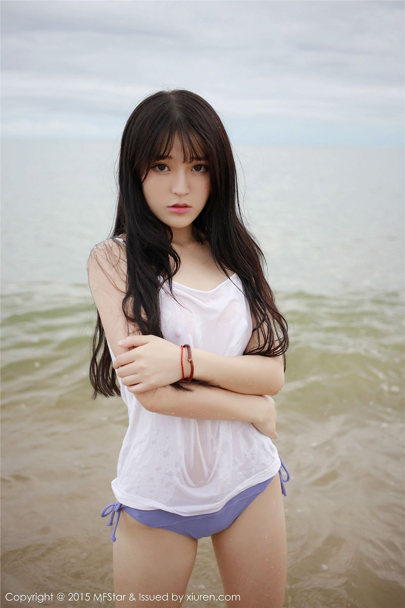 [模范学院美女] 2015.10.17 Vol.029 伊小七MoMo 首次旅拍的首套写真-芒果图库