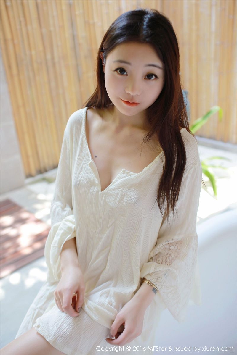 图片[2]-[模范学院美女] 2016.09.30 Vol.072 佘贝拉bella-芒果图库