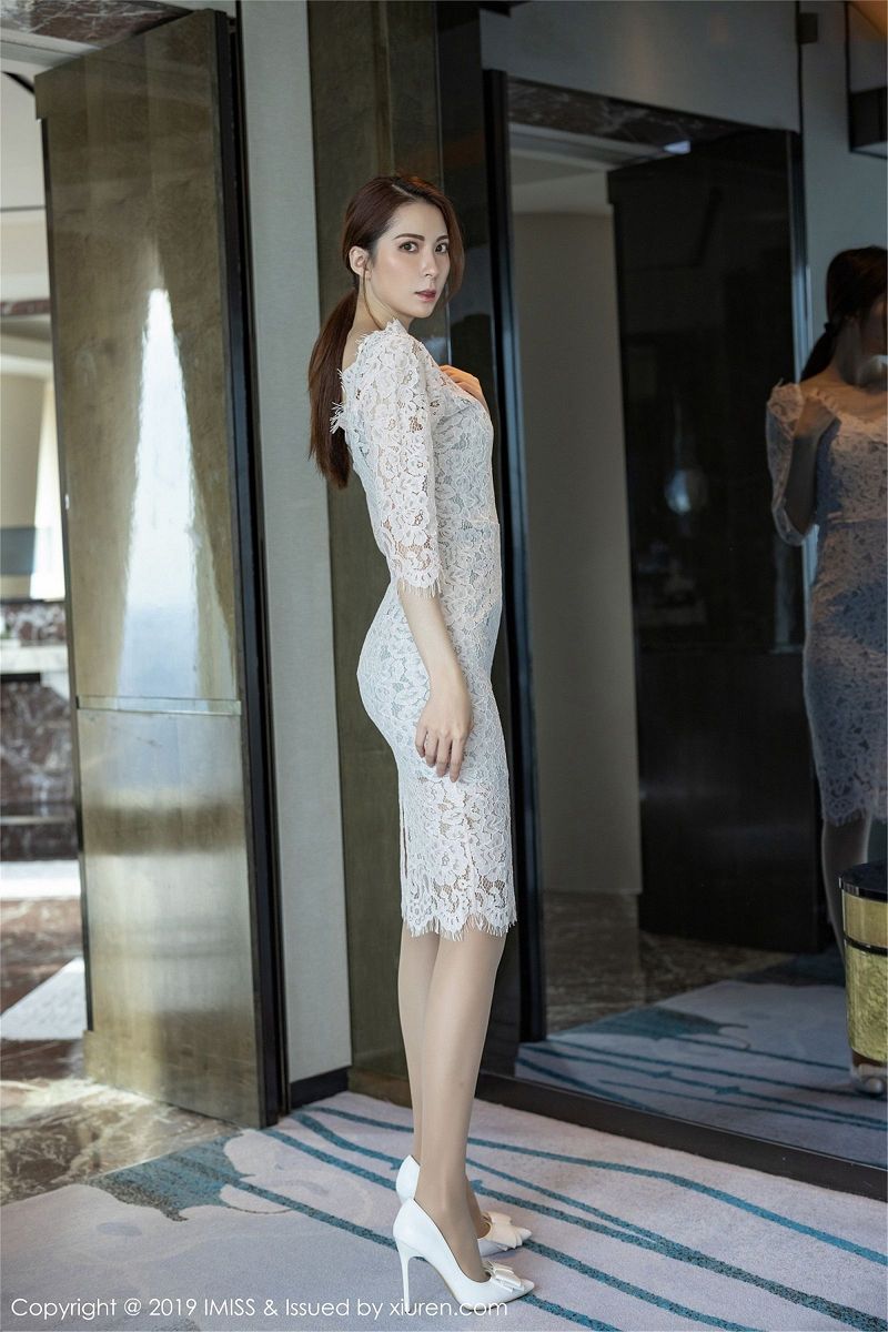 [IMISS爱蜜社美女] 2019.08.01 Vol.366 Carry-芒果图库