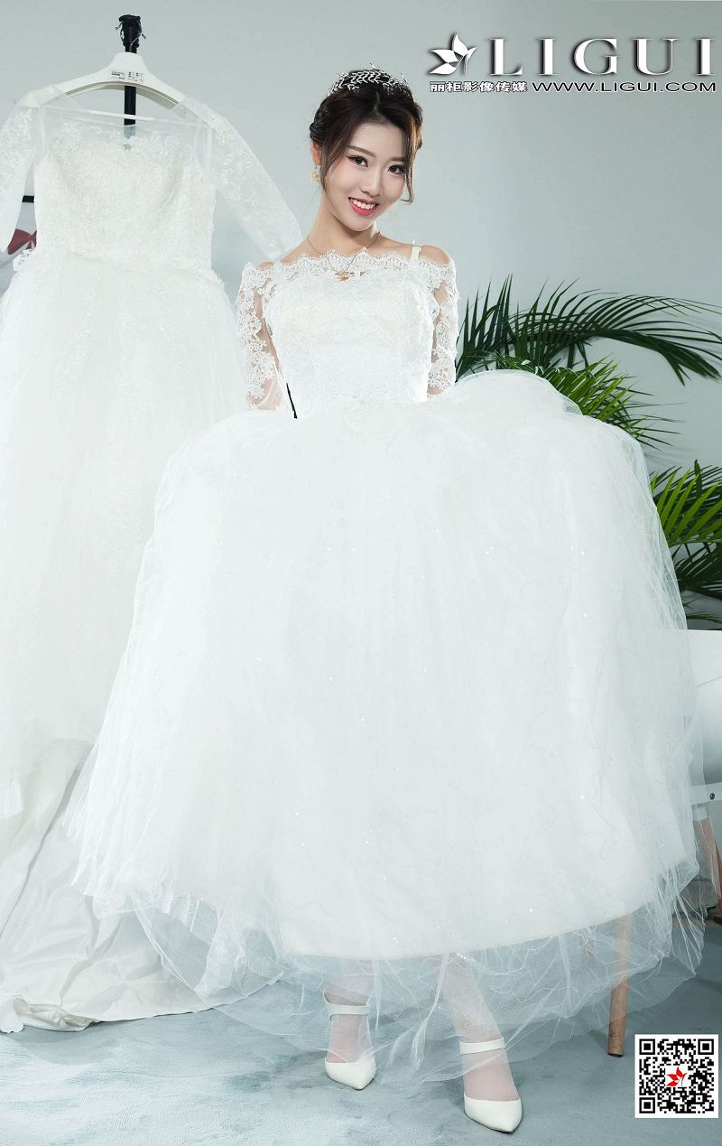 [Ligui丽柜美腿]2019.11.28 钟情-芒果图库