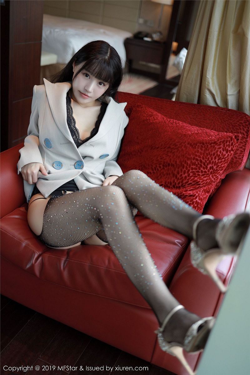 图片[6]-[模范学院美女] 2019.10.28 VOL.224 Flower朱可_儿-芒果图库