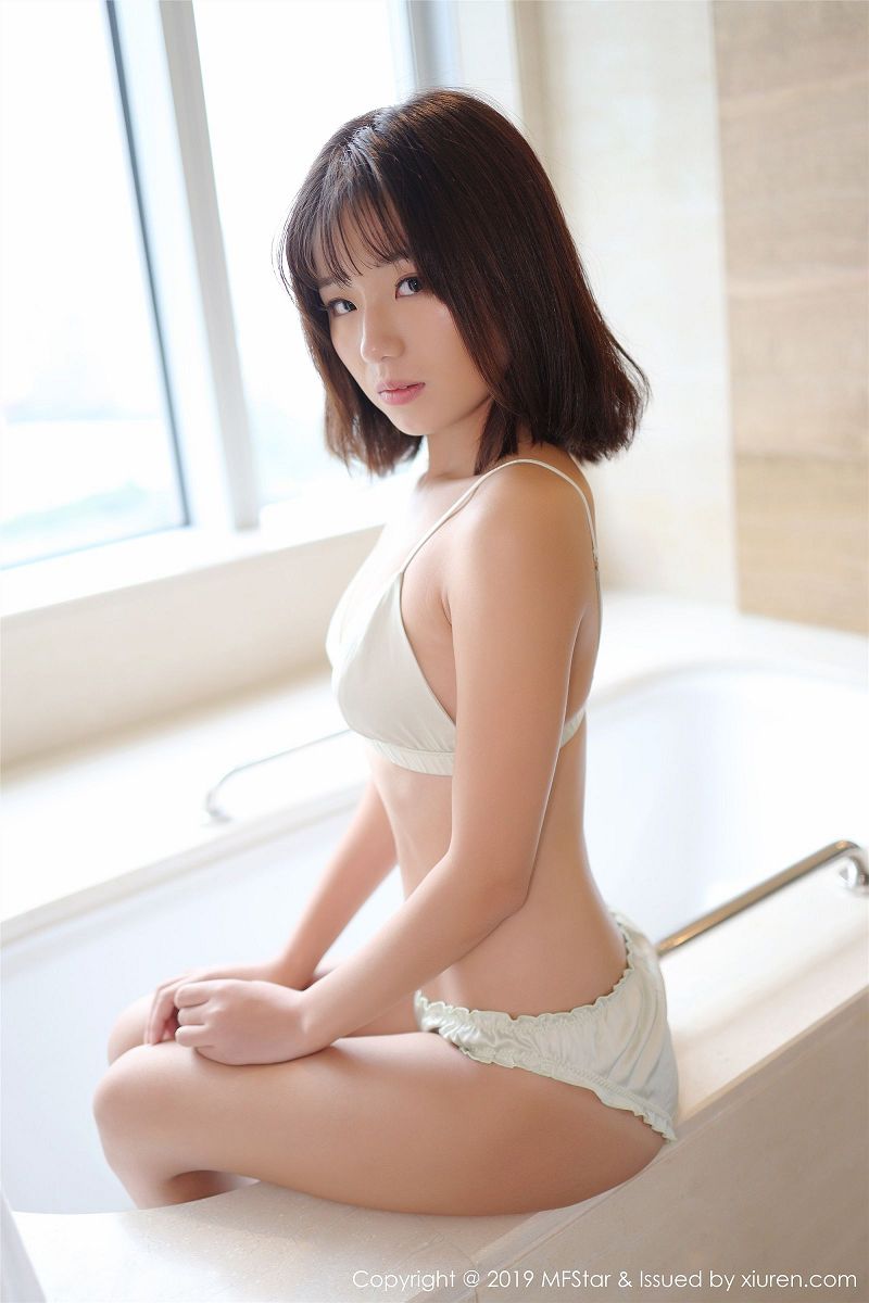 图片[2]-[模范学院美女] 2019.11.13 Vol.229 Baileys 香儿-芒果图库