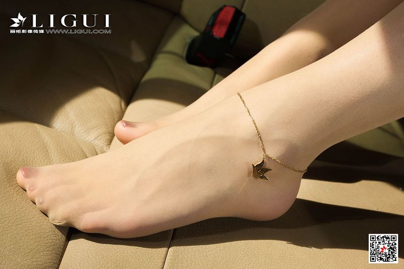 图片[5]-[Ligui丽柜美腿]2020.06.17《香车丝欲》汐汐-芒果图库