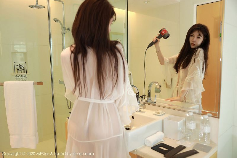 [模范学院美女] 2020.08.21 NO.373 薛琪琪sandy-芒果图库