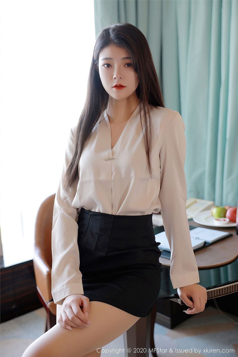 图片[7]-[模范学院美女] 2020.11.30 NO.418 Laura苏雨彤-芒果图库