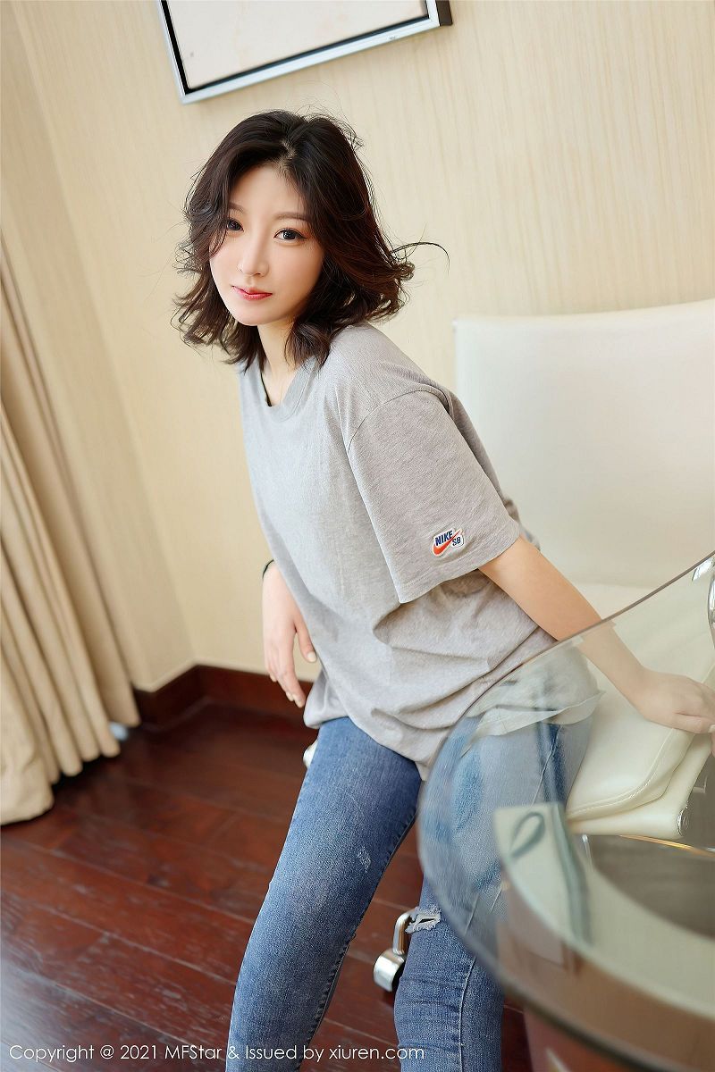 [模范学院美女] 2021.03.26 NO.474 人间荒糖-芒果图库