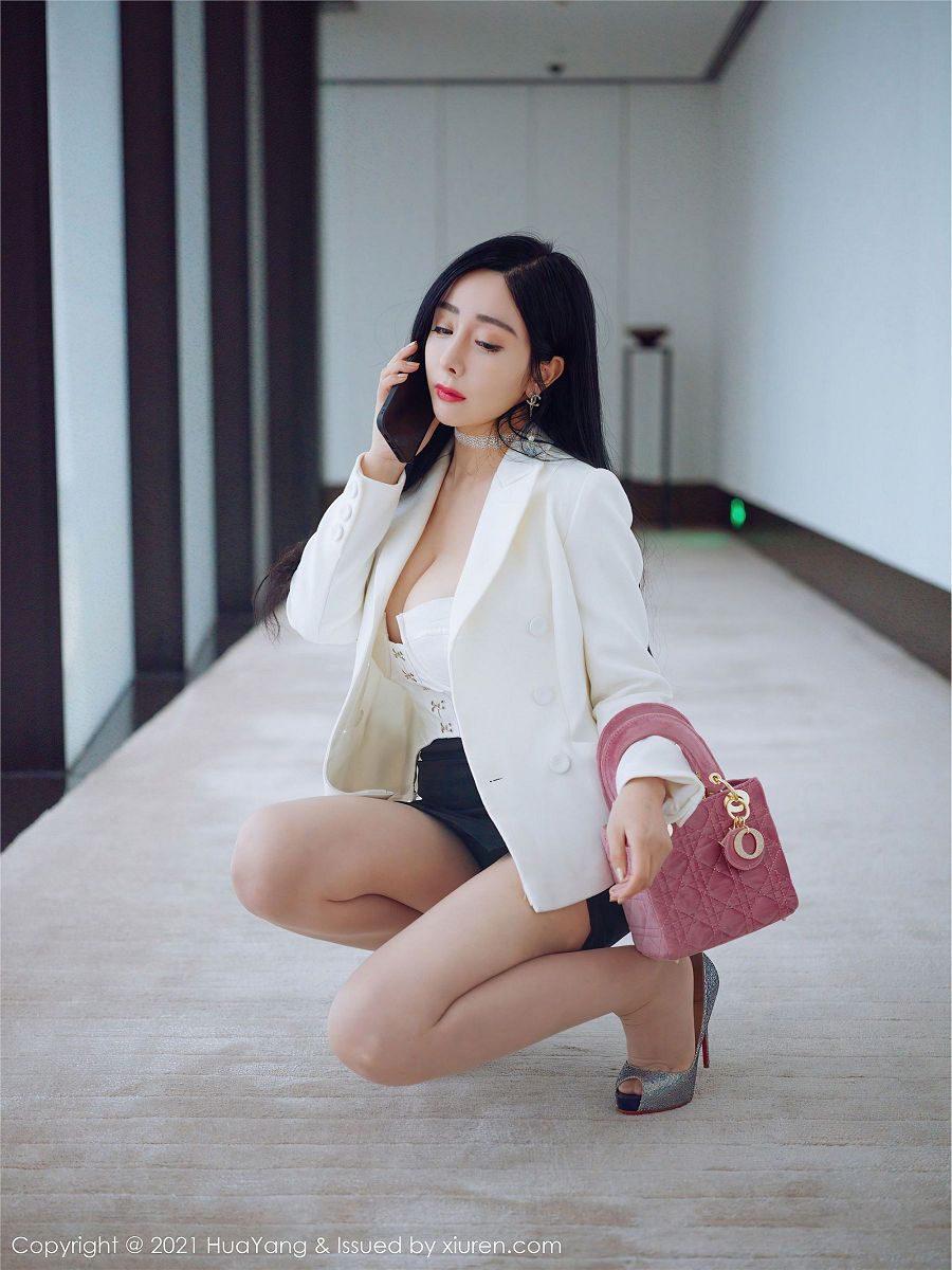 图片[2]-[HuaYang美女] 2021.03.30 NO.381 允爾 保险经纪-芒果图库