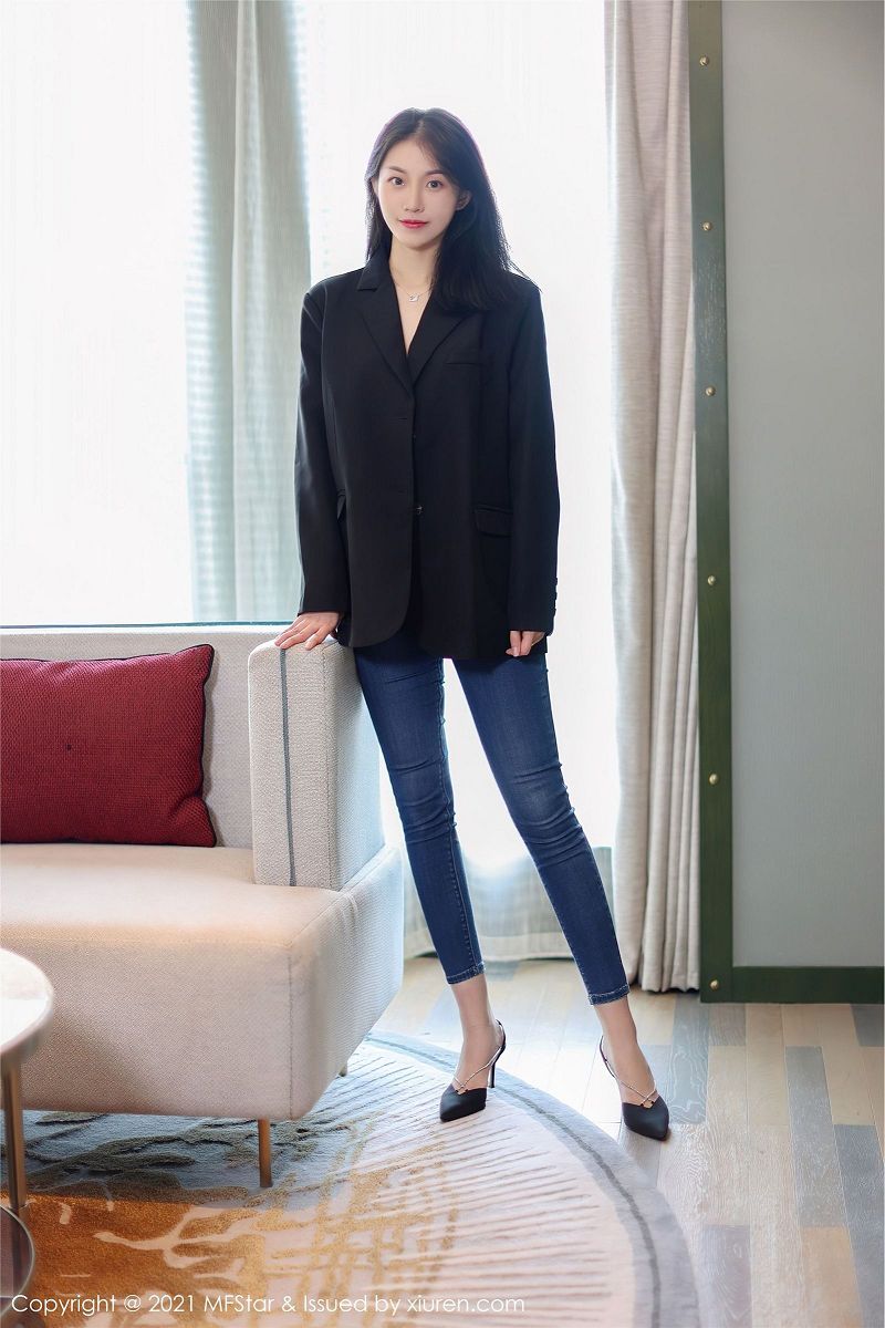 [模范学院美女] 2021.08.30 NO.530 一颗甜蛋黄a-芒果图库