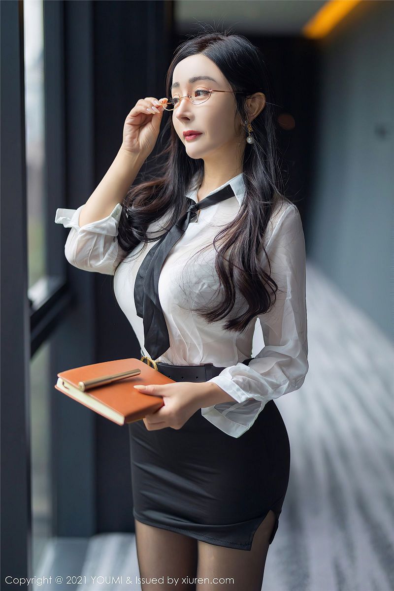 [尤蜜荟] 2021.11.26 NO.723 允爾-芒果图库