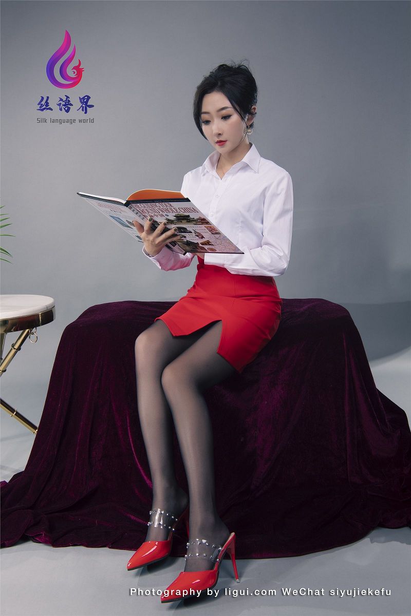 [Ligui丽柜美腿]2022.04.27 网络丽人 Model 愉心-芒果图库