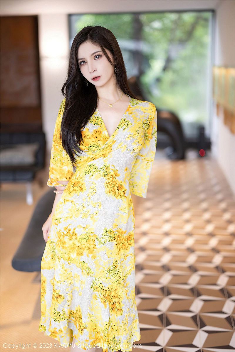 [XIAOYU画语界] 2023.07.10 NO.1066 小蛮妖Yummy-芒果图库