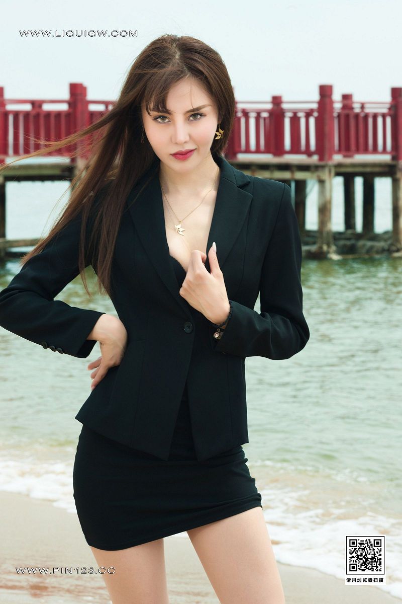 [Ligui丽柜美腿]2023.10.23 《沙滩柔情》 凉儿-芒果图库