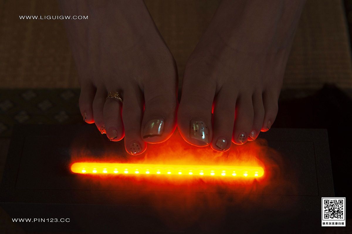 图片[7]-[Ligui丽柜美腿]2023.11.27 唇享欲足-私人定制 甜甜-芒果图库