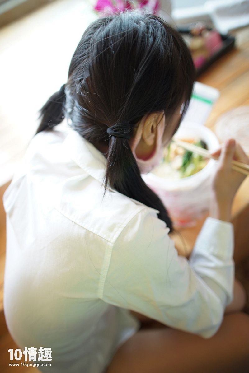 [ROSI美女图]口罩系列 2017.01.01 NO.203-芒果图库