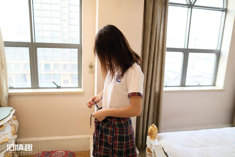 [ROSI美女图]口罩系列 2017.08.31 NO.445-芒果图库