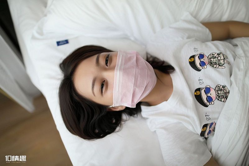 图片[2]-[ROSI美女图]口罩系列 2017.11.20 NO.526-芒果图库