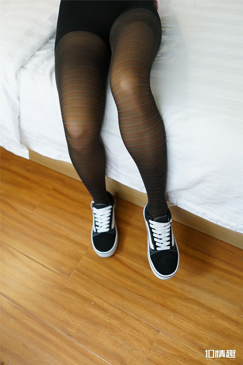 图片[4]-[ROSI美女图]口罩系列 2017.12.07 NO.543-芒果图库