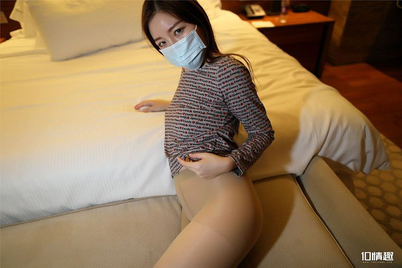 [ROSI美女图]口罩系列 2017.12.31 NO.567-芒果图库