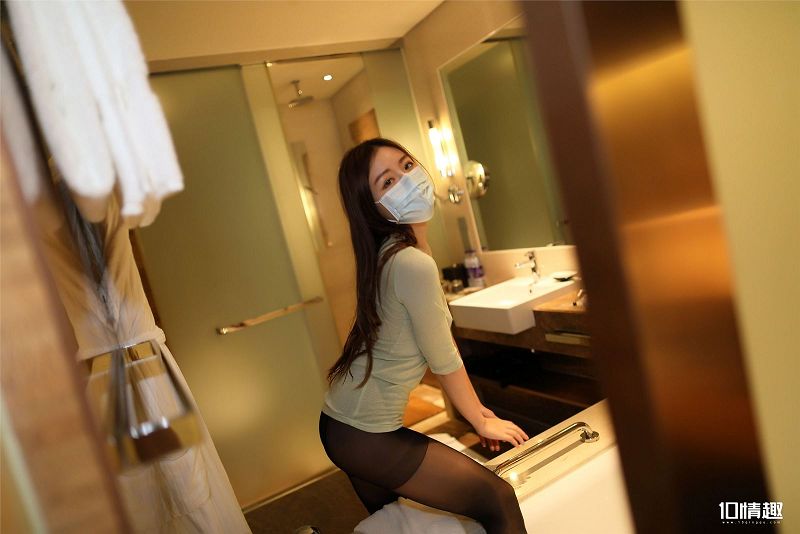 图片[5]-[ROSI美女图]口罩系列 2018.01.02 NO.569-芒果图库