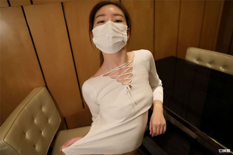 [ROSI美女图]口罩系列 2018.03.18 NO.644-芒果图库