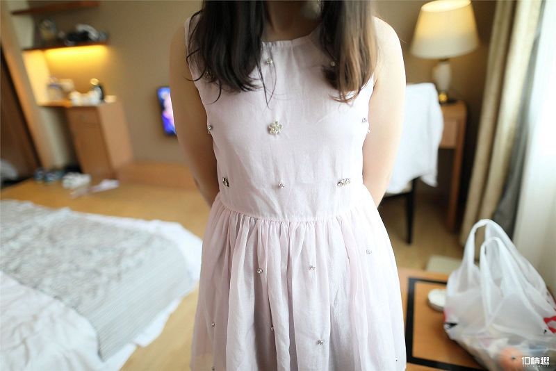 [ROSI美女图]口罩系列 2018.05.11 NO.698-芒果图库