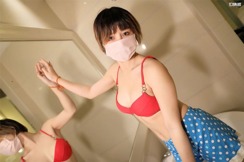 [ROSI美女图]口罩系列 2018.05.18 NO.705-芒果图库