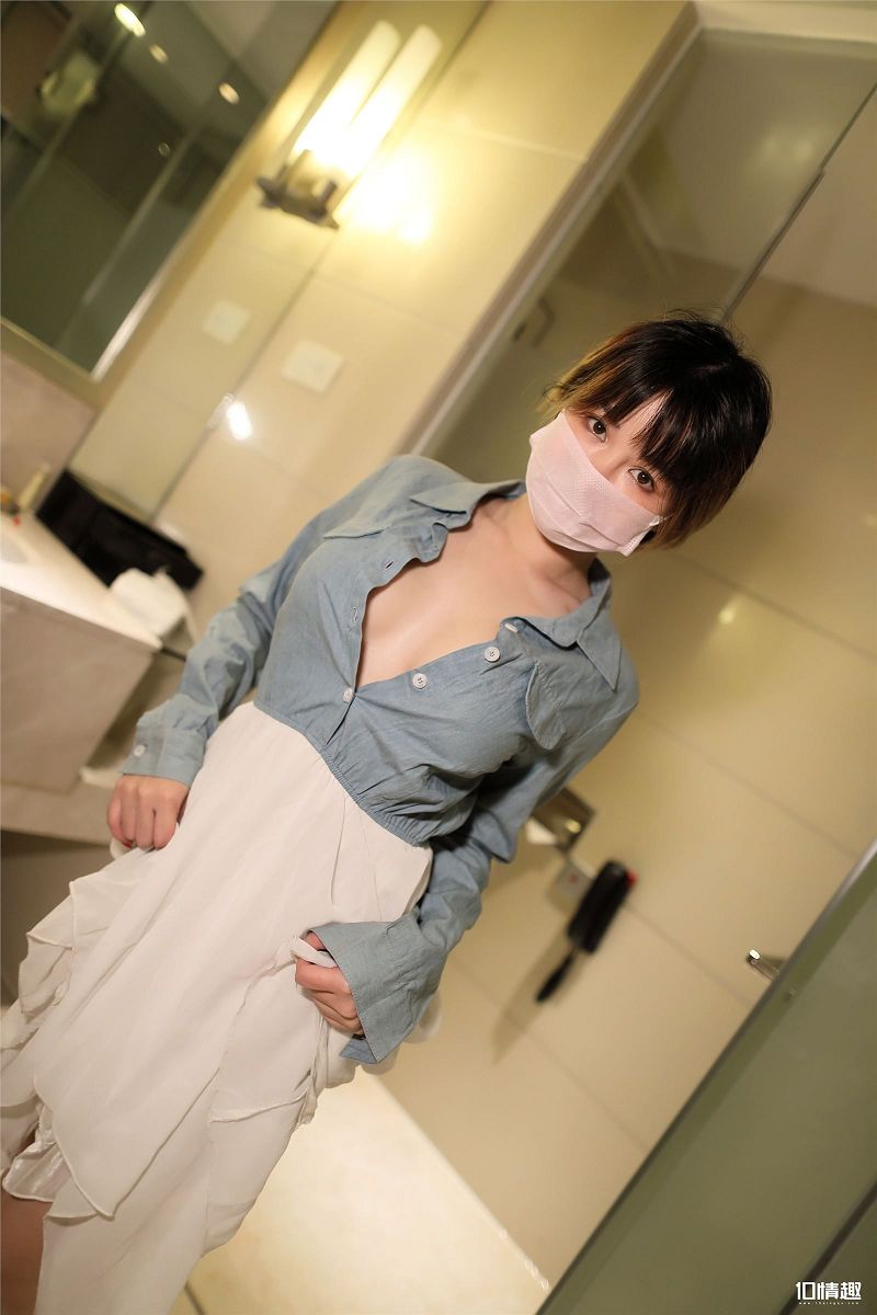 [ROSI美女图]口罩系列 2018.05.23 NO.710-芒果图库