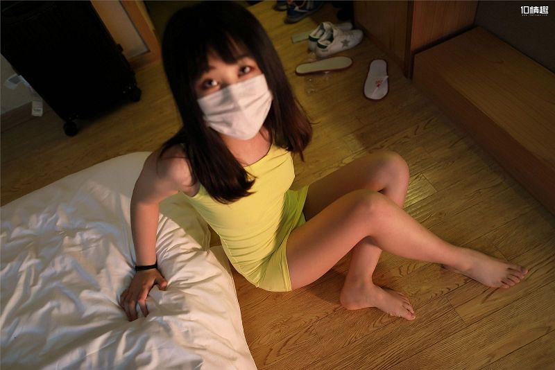 [ROSI美女图]口罩系列 2018.05.30 NO.717-芒果图库