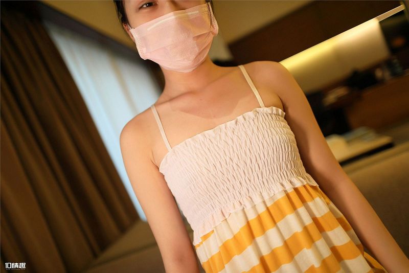 [ROSI美女图]口罩系列 2018.06.04 NO.722-芒果图库