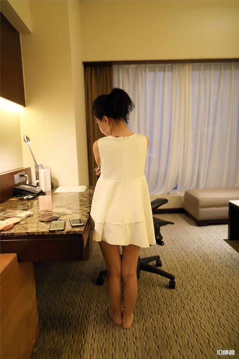 图片[4]-[ROSI美女图]口罩系列 2018.06.13 NO.731-芒果图库