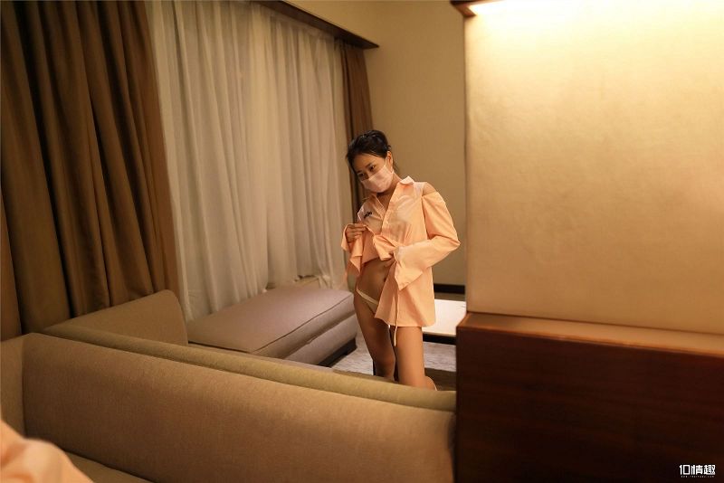 图片[3]-[ROSI美女图]口罩系列 2018.06.29 NO.747-芒果图库