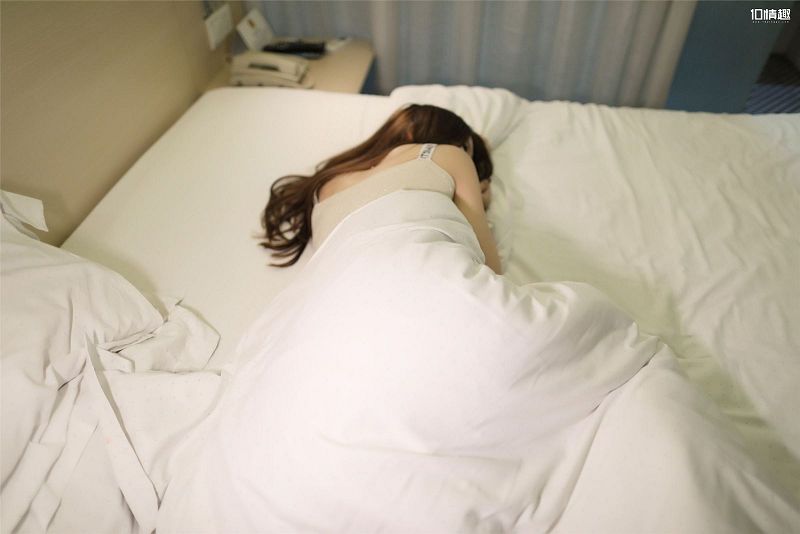 [ROSI美女图]口罩系列 2018.07.26 NO.774-芒果图库