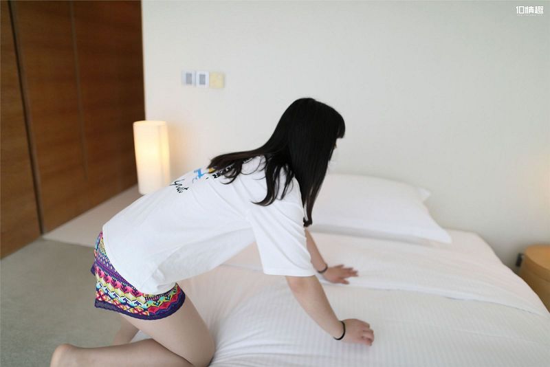 图片[4]-[ROSI美女图]口罩系列 2018.08.04 NO.783-芒果图库